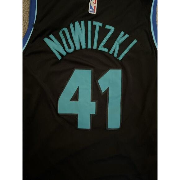 Dirk Nowitzki Dallas Mavericks Nike City Edition Swingman Jersey Men's SZ 52 - Picture 10 of 12